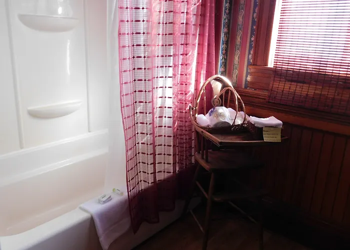 Victorian Bed & Breakfast 3*