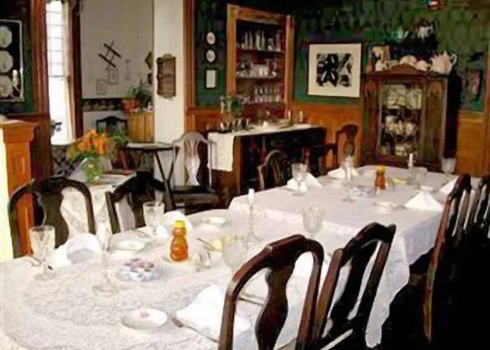 Victorian Bed & Breakfast 3*