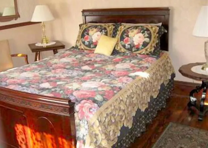 Victorian 3*