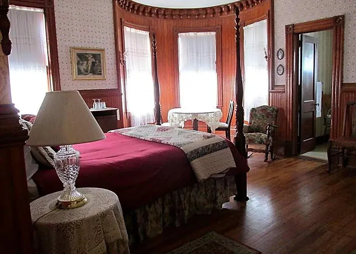 Victorian Pensacola