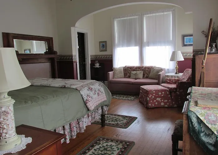 Victorian 3*